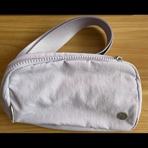 Lululemon belt bag